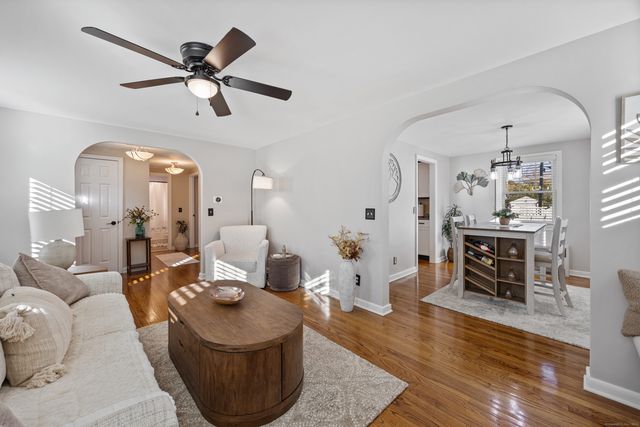 14 Wildwood Road, Cromwell, CT 06416