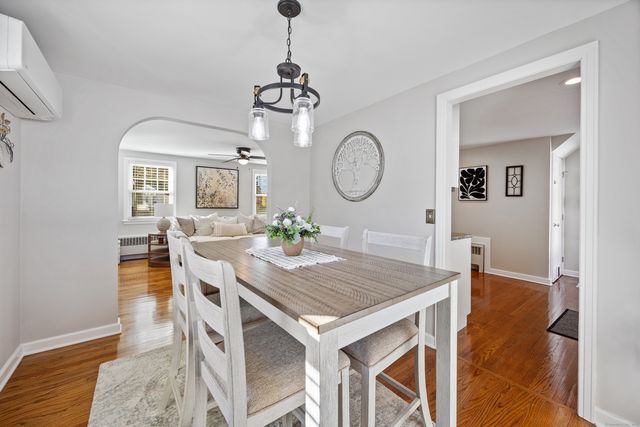 14 Wildwood Road, Cromwell, CT 06416