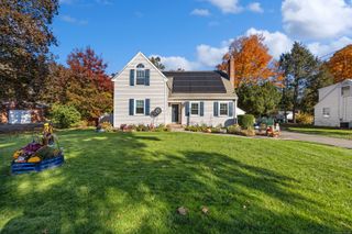 14 Wildwood Road, Cromwell, CT 06416