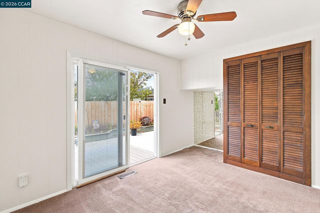 689 Linda Mar Blvd, Pacifica, CA 94044