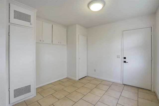 1806 Stewart St, Oceanside, CA 92054