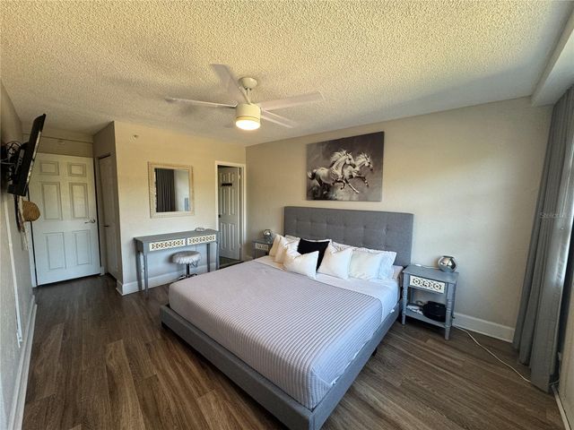 3315 58TH AVENUE S 201, St Petersburg, FL 33712