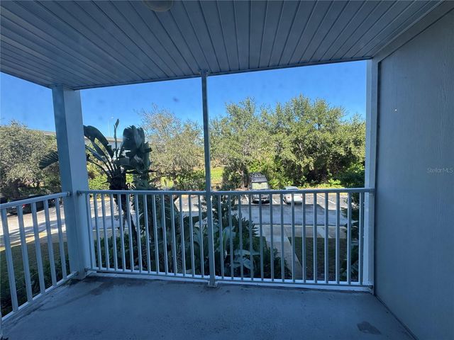 3315 58TH AVENUE S 201, St Petersburg, FL 33712