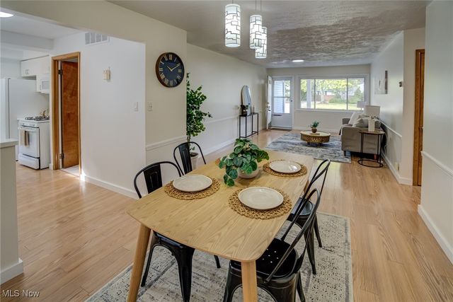 1363 Ranchland Drive, Mayfield Heights, OH 44124