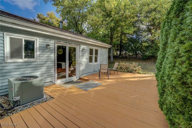 1363 Ranchland Drive, Mayfield Heights, OH 44124