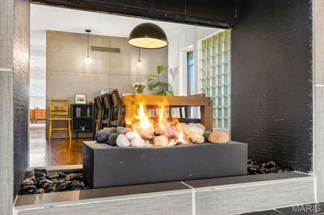 1248 Laclede Station Road, Richmond Heights, MO 63117