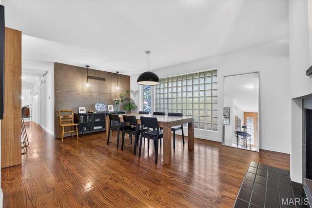 1248 Laclede Station Road, Richmond Heights, MO 63117