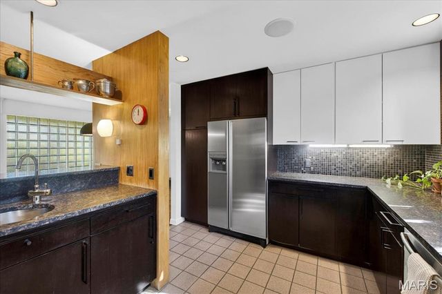 1248 Laclede Station Road, Richmond Heights, MO 63117