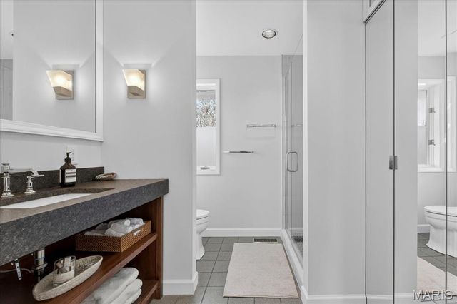 1248 Laclede Station Road, Richmond Heights, MO 63117