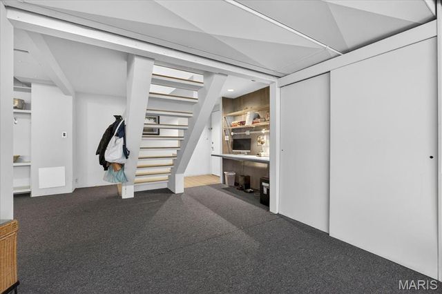 1248 Laclede Station Road, Richmond Heights, MO 63117