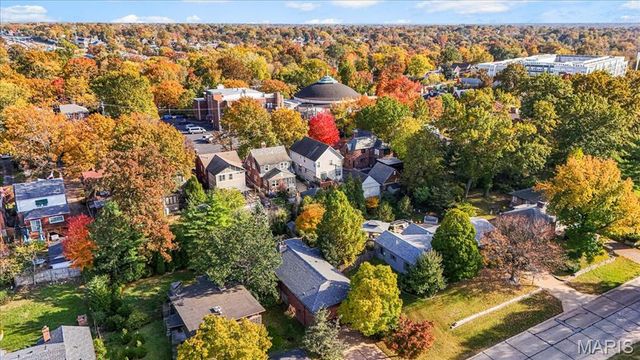 1248 Laclede Station Road, Richmond Heights, MO 63117