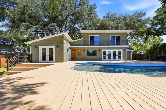 13512 LAKE MAGDALENE DRIVE, Tampa, FL 33613
