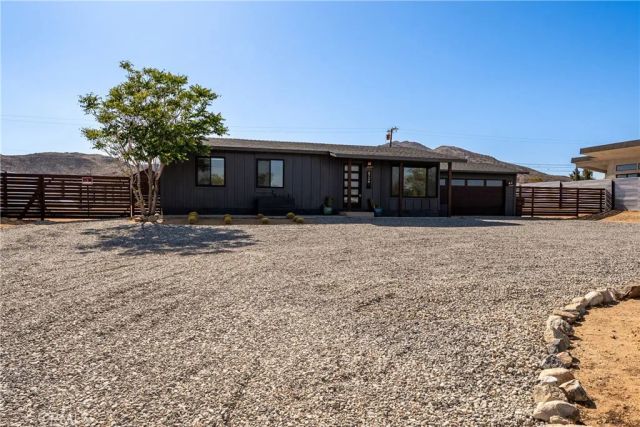 4726 Avenida La Flora Desierta, Joshua Tree, CA 92252