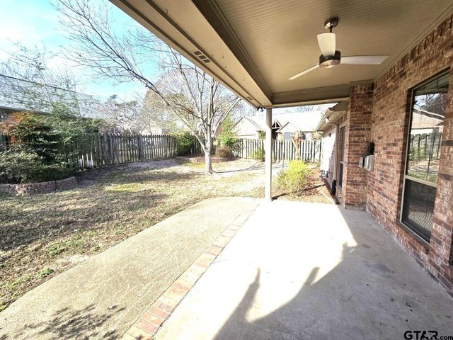 5603 Thomas Nelson, Tyler, TX 75707