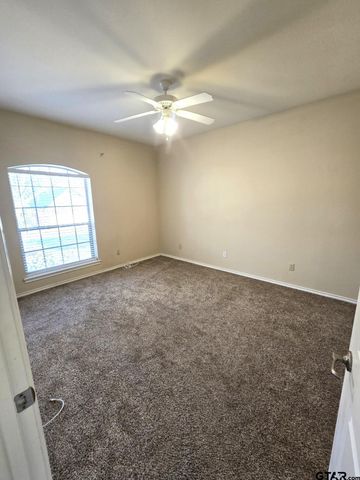 5603 Thomas Nelson, Tyler, TX 75707