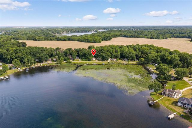 10333 Walnut Drive, Three Rivers, MI 49093