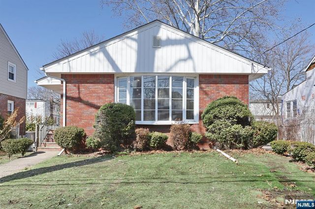 133 Church Street, Bergenfield, NJ 07621