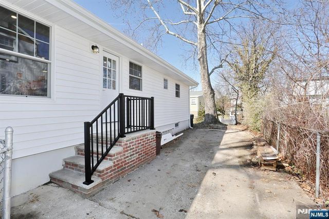 133 Church Street, Bergenfield, NJ 07621