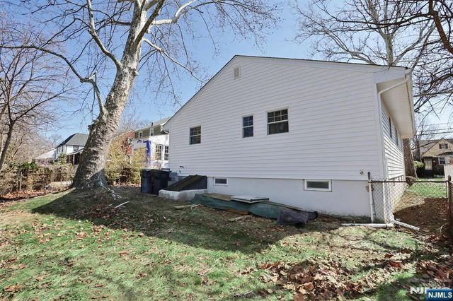 133 Church Street, Bergenfield, NJ 07621