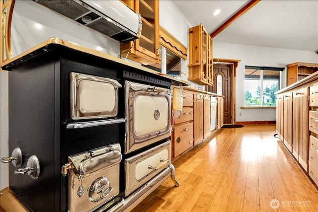 17049 Lake Point Drive SE, Yelm, WA 98597