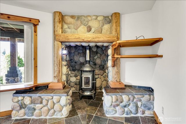 17049 Lake Point Drive SE, Yelm, WA 98597