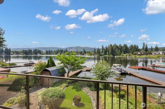 17049 Lake Point Drive SE, Yelm, WA 98597