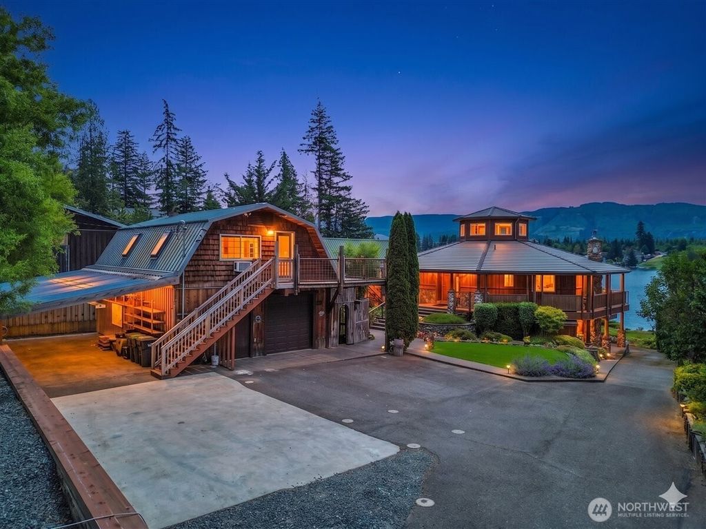 17049 Lake Point Drive SE, Yelm, WA 98597