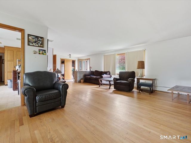 95 Westwood Drive, Easton, CT 06612