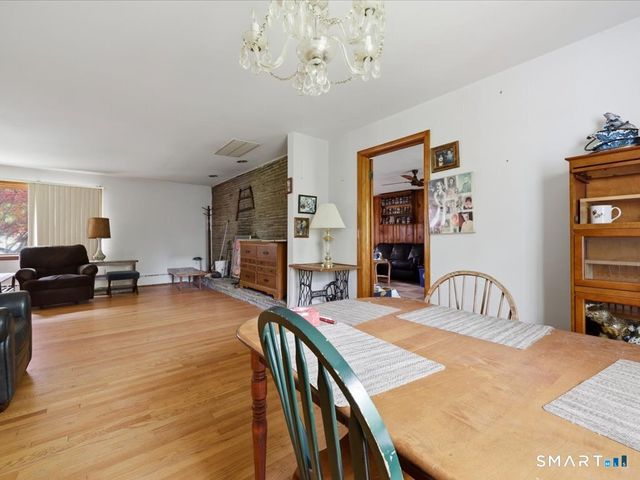 95 Westwood Drive, Easton, CT 06612