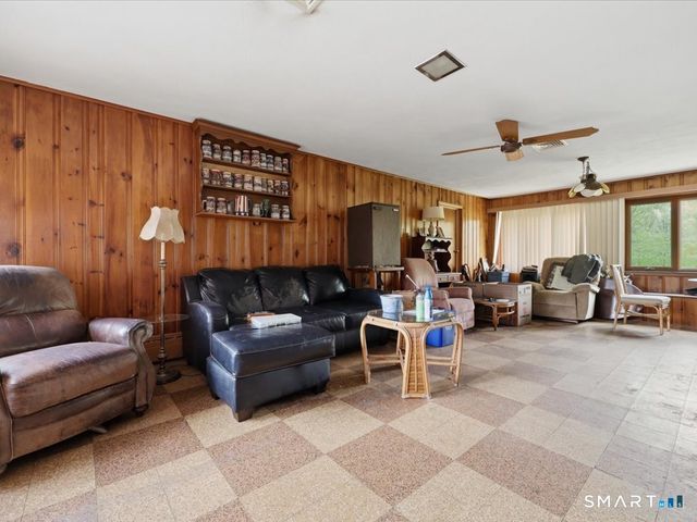 95 Westwood Drive, Easton, CT 06612