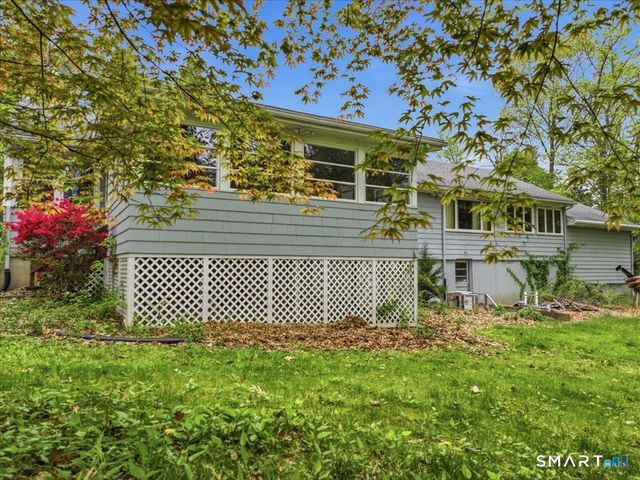 95 Westwood Drive, Easton, CT 06612