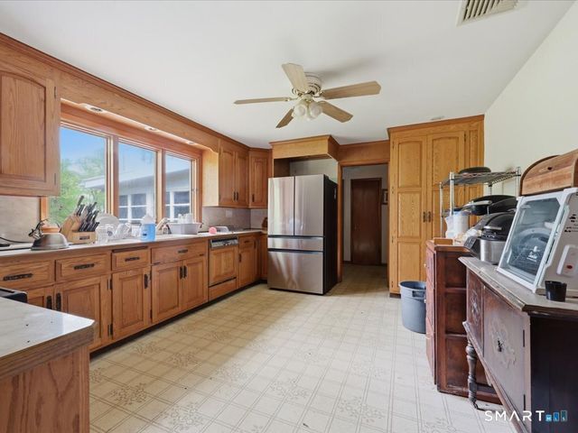 95 Westwood Drive, Easton, CT 06612