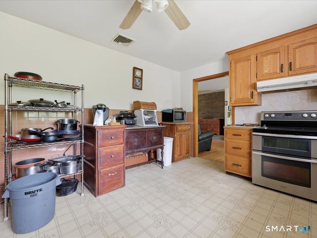 95 Westwood Drive, Easton, CT 06612