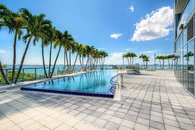 601 NE 36th St 1404, Miami, FL 33137