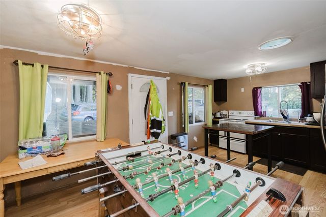 10012 Brush Arbor Lane NW, Seabeck, WA 98380