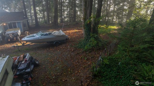 10012 Brush Arbor Lane NW, Seabeck, WA 98380
