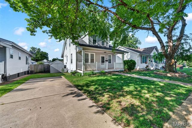 6044 Arthur Avenue, St Louis, MO 63139