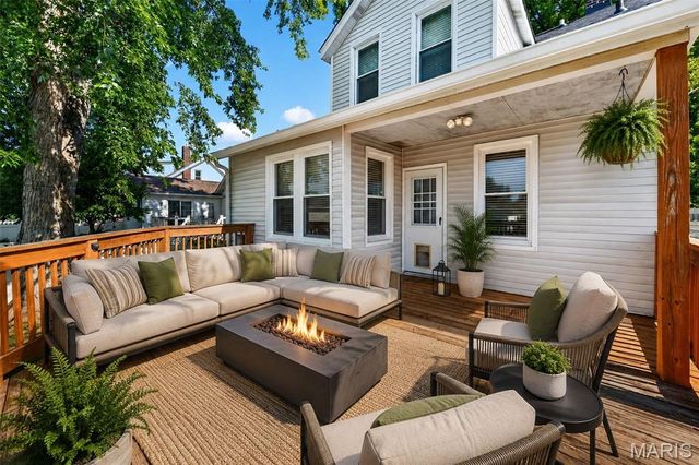 6044 Arthur Avenue, St Louis, MO 63139