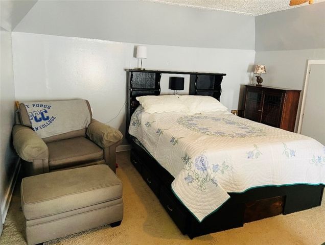 518 Walnut Ave, Scottdale, PA 15683