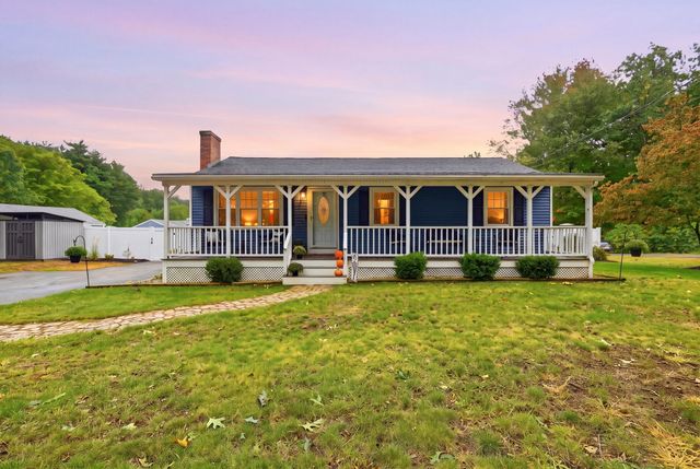 876 Chandler St, Tewksbury, MA 01876