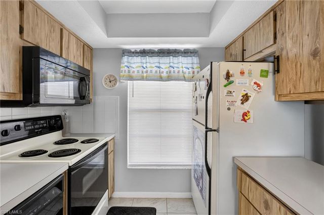 16051 Dublin CIR 202, Fort Myers, FL 33908