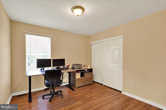 264 LONGLEAF DR, Blandon, PA 19510