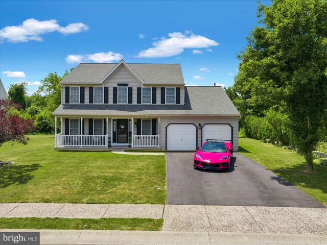 264 LONGLEAF DR, Blandon, PA 19510