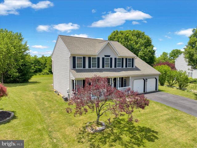 264 LONGLEAF DR, Blandon, PA 19510