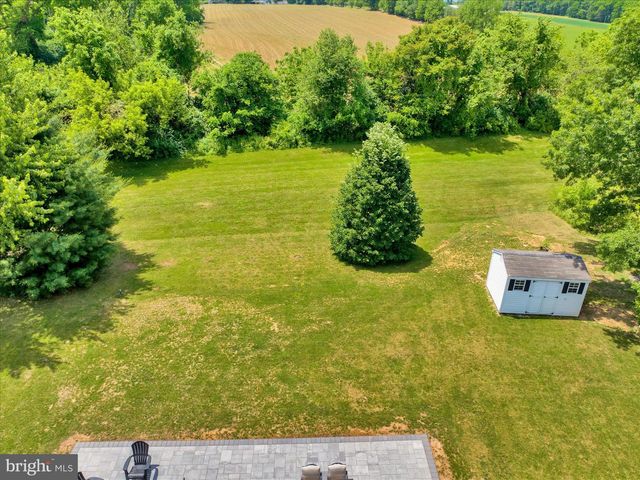 264 LONGLEAF DR, Blandon, PA 19510