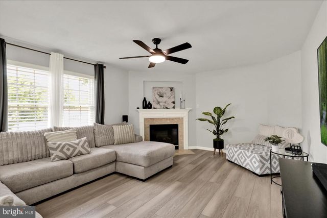 264 LONGLEAF DR, Blandon, PA 19510