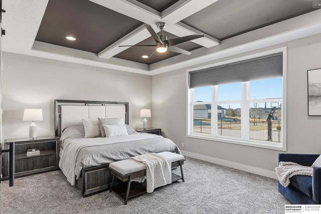 3922 S 213 Street, Elkhorn, NE 68022