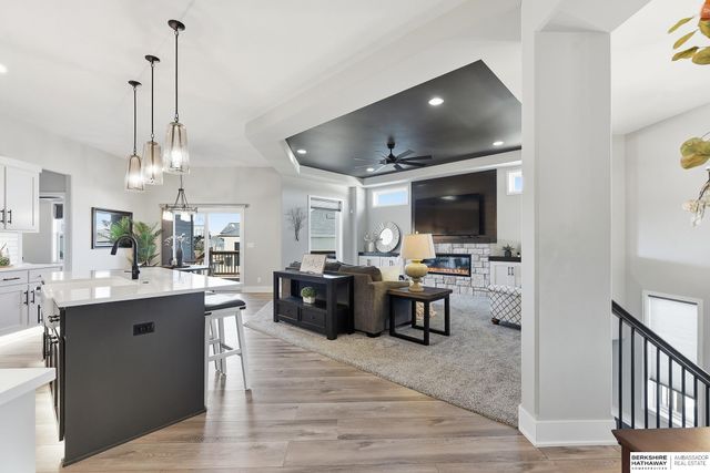 3922 S 213 Street, Elkhorn, NE 68022