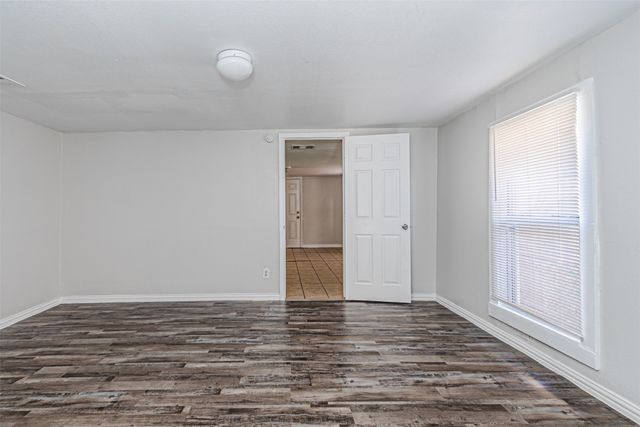 3213 Obenchain Street, Dallas, TX 75212