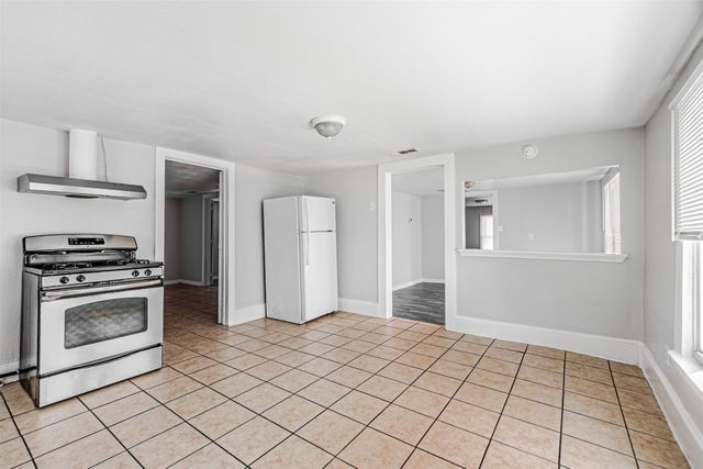 3213 Obenchain Street, Dallas, TX 75212